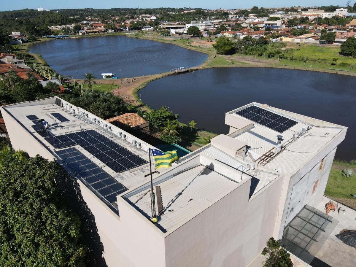 Hotel Do Lago Bela Vista de Goias Экстерьер фото