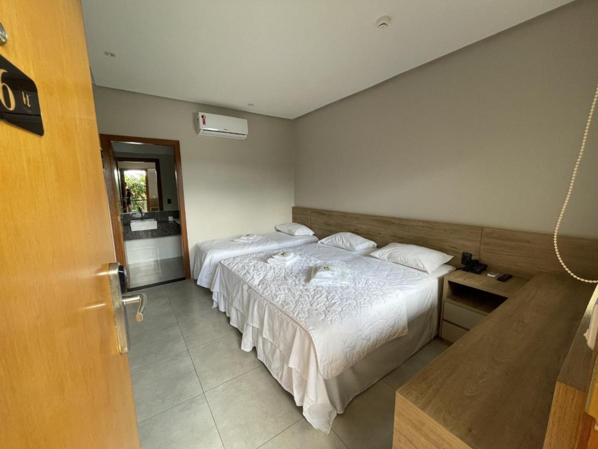 Hotel Do Lago Bela Vista de Goias Экстерьер фото